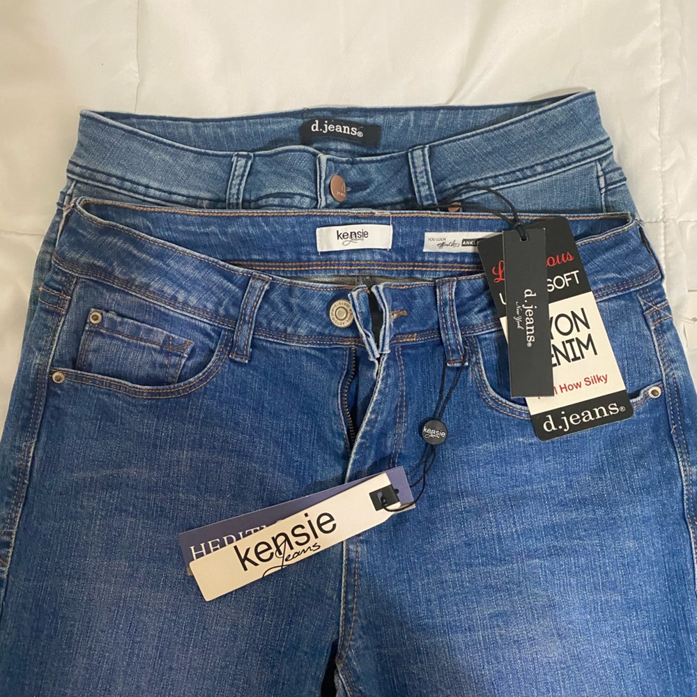 2 jeans bundle - 2 new jeans with tags for $20